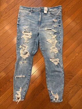 American Eagle Outfitters Light Blue Super High Rise Jeggings size 18 short